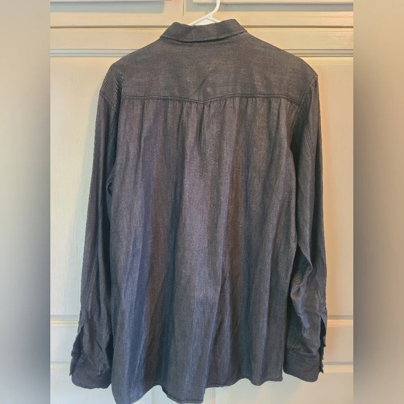 Carbon Classic Fit men's button up shirt - Picture 2 of 4